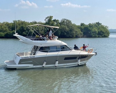 Yacht Image